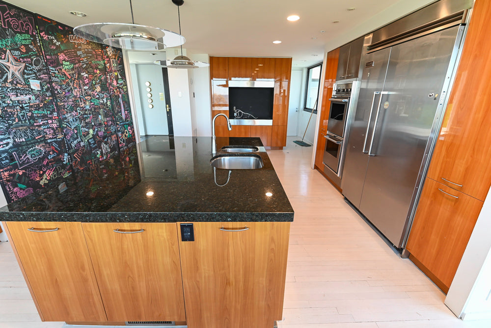 Neff Modern Kitchen with Island and 48" Viking Refrigerator