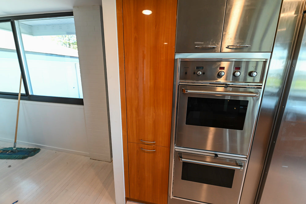 Neff Modern Kitchen with Island and 48" Viking Refrigerator