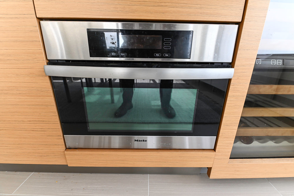 Poliform Modern Kitchen with Sideboard