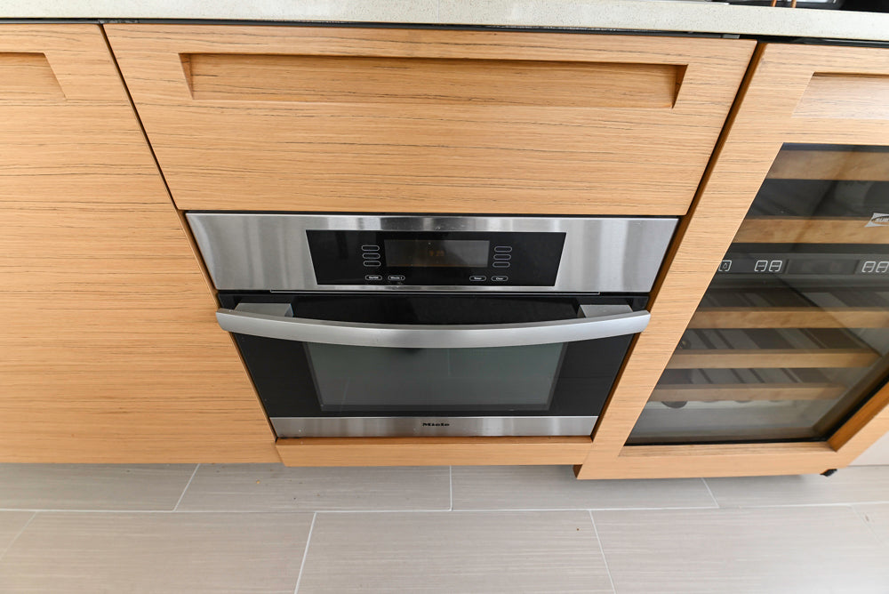 Poliform Modern Kitchen with Sideboard