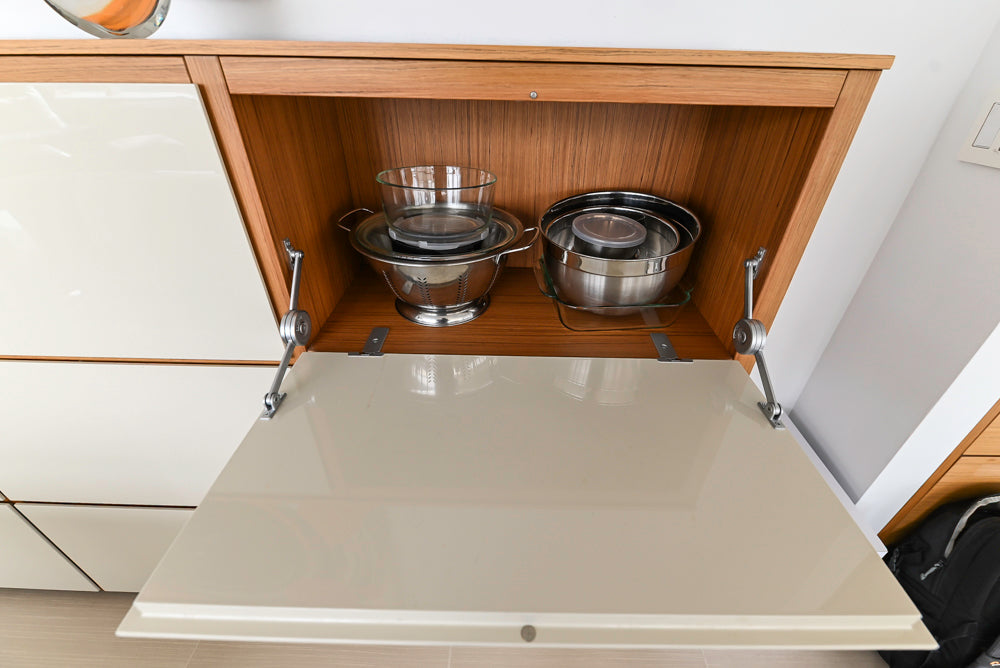 Poliform Modern Kitchen with Sideboard