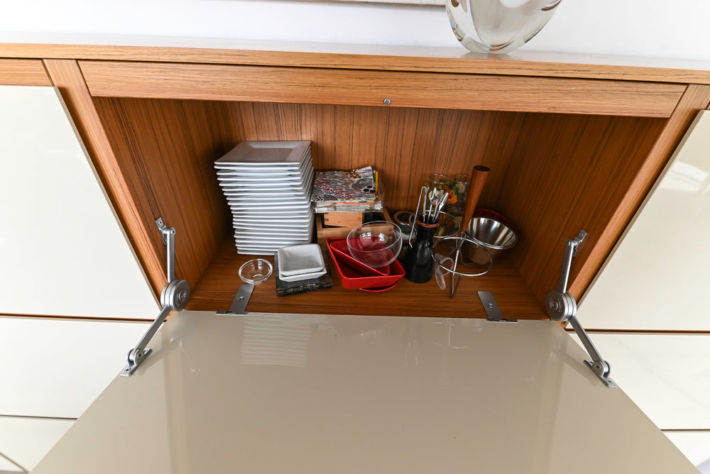 Poliform Modern Kitchen with Sideboard