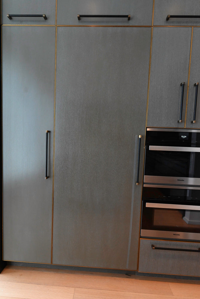 Thomas Juul-Hansen Modern Grey Oak Kitchen with Island & Miele Appliances