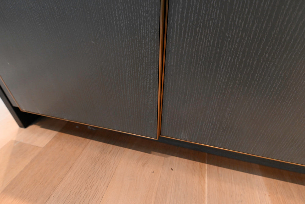 Thomas Juul-Hansen Modern Grey Oak Kitchen with Island & Miele Appliances
