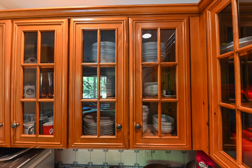 Wood-Mode Traditional Classic Craftsman Butler's Pantry