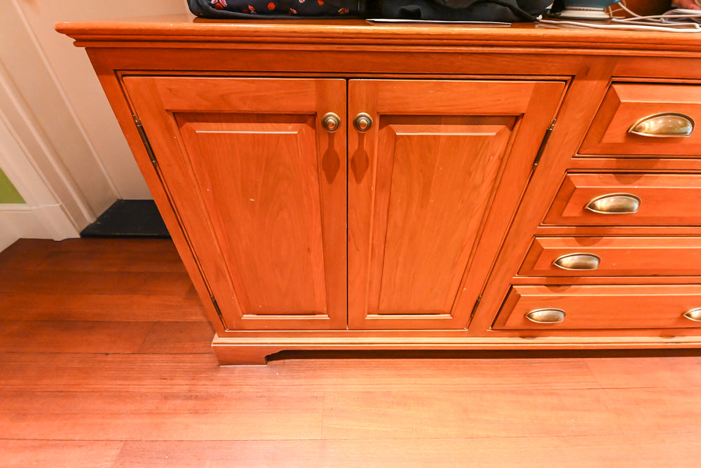 Premier Traditional Classic Wood Kitchen with Island & 60" Wolf Range