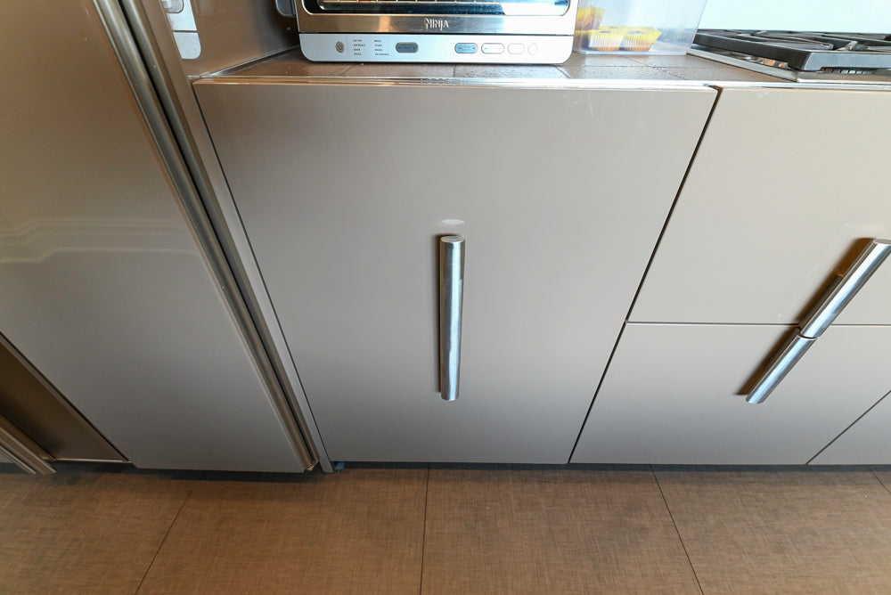 Rossana Modern Glossy Mexican Sand Kitchen with Island & Appliances