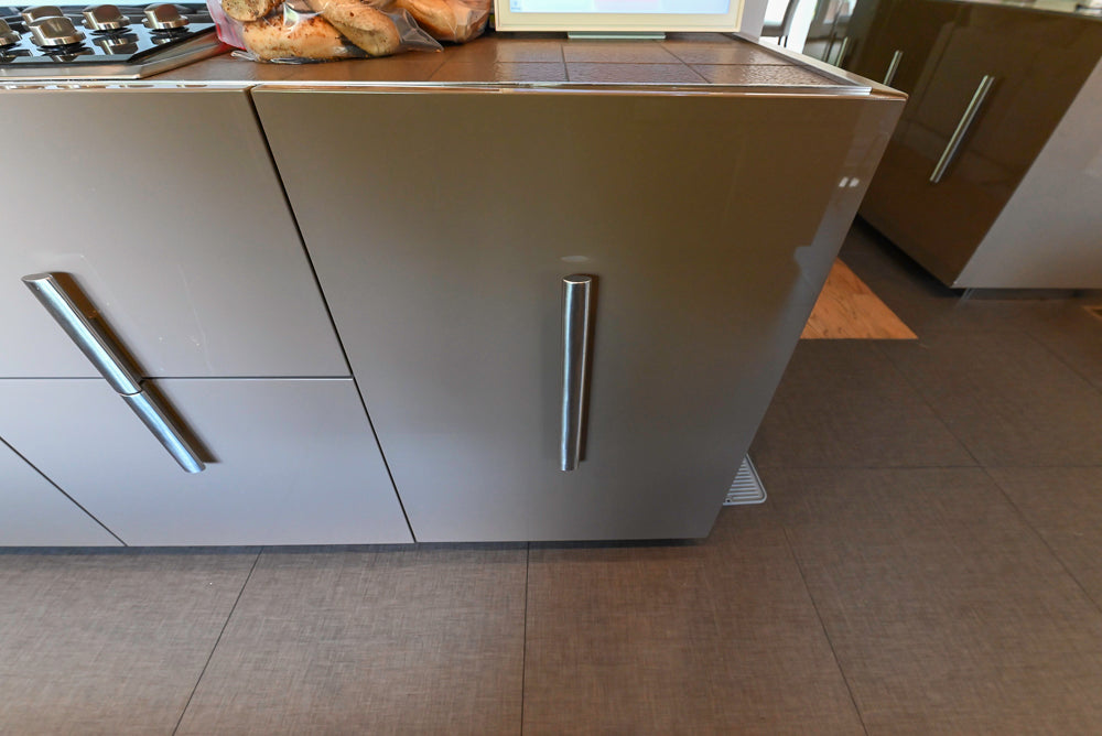 Rossana Modern Glossy Mexican Sand Kitchen with Island & Appliances