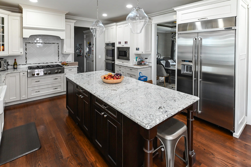 St. Martin Traditional Off-White Kitchen with Island & JennAir Appliances