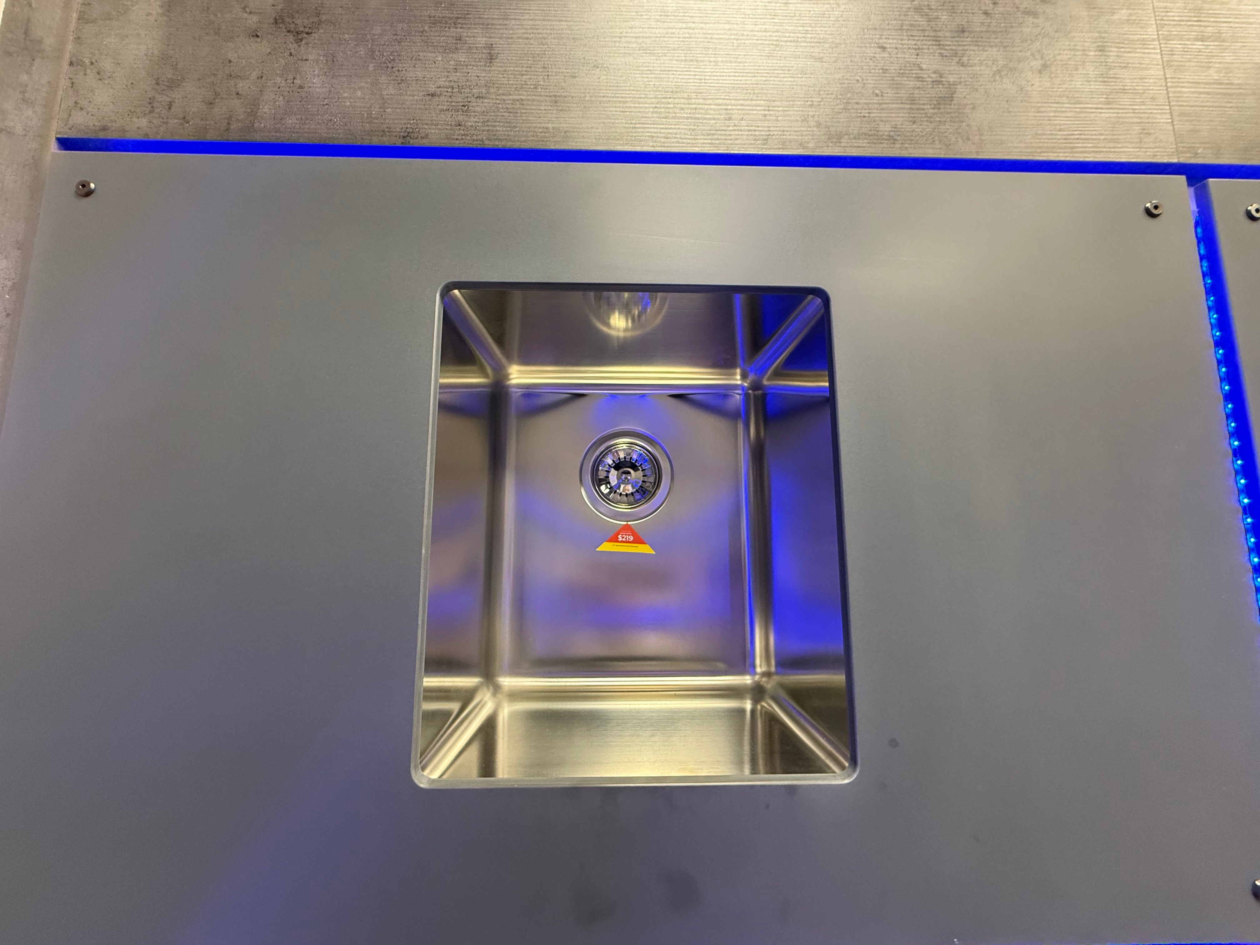 Stainless Steel 15" Undermount Single Bowl Kitchen Sink