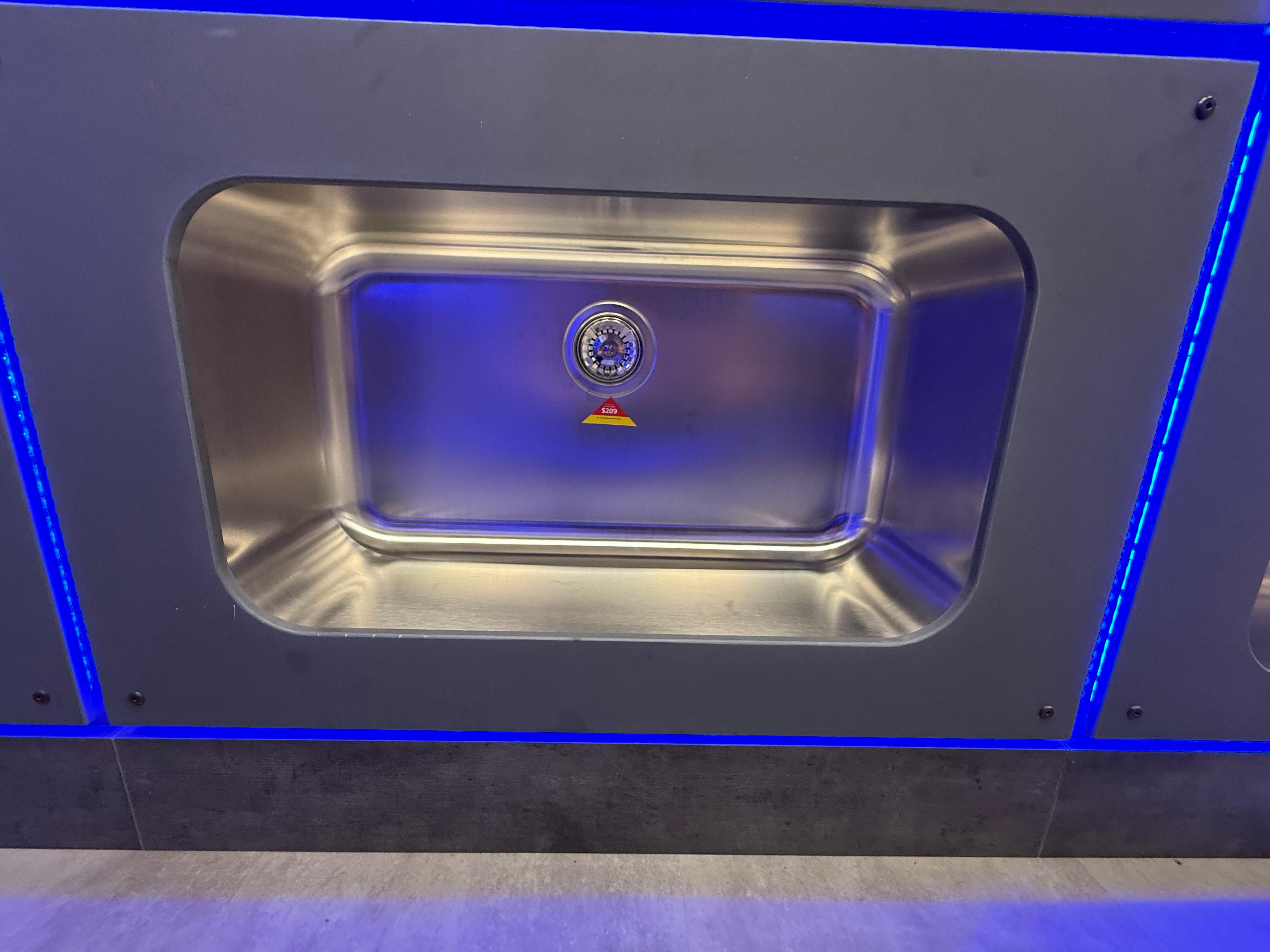 Stainless Steel 30" Undermount Single Bowl Kitchen Sink