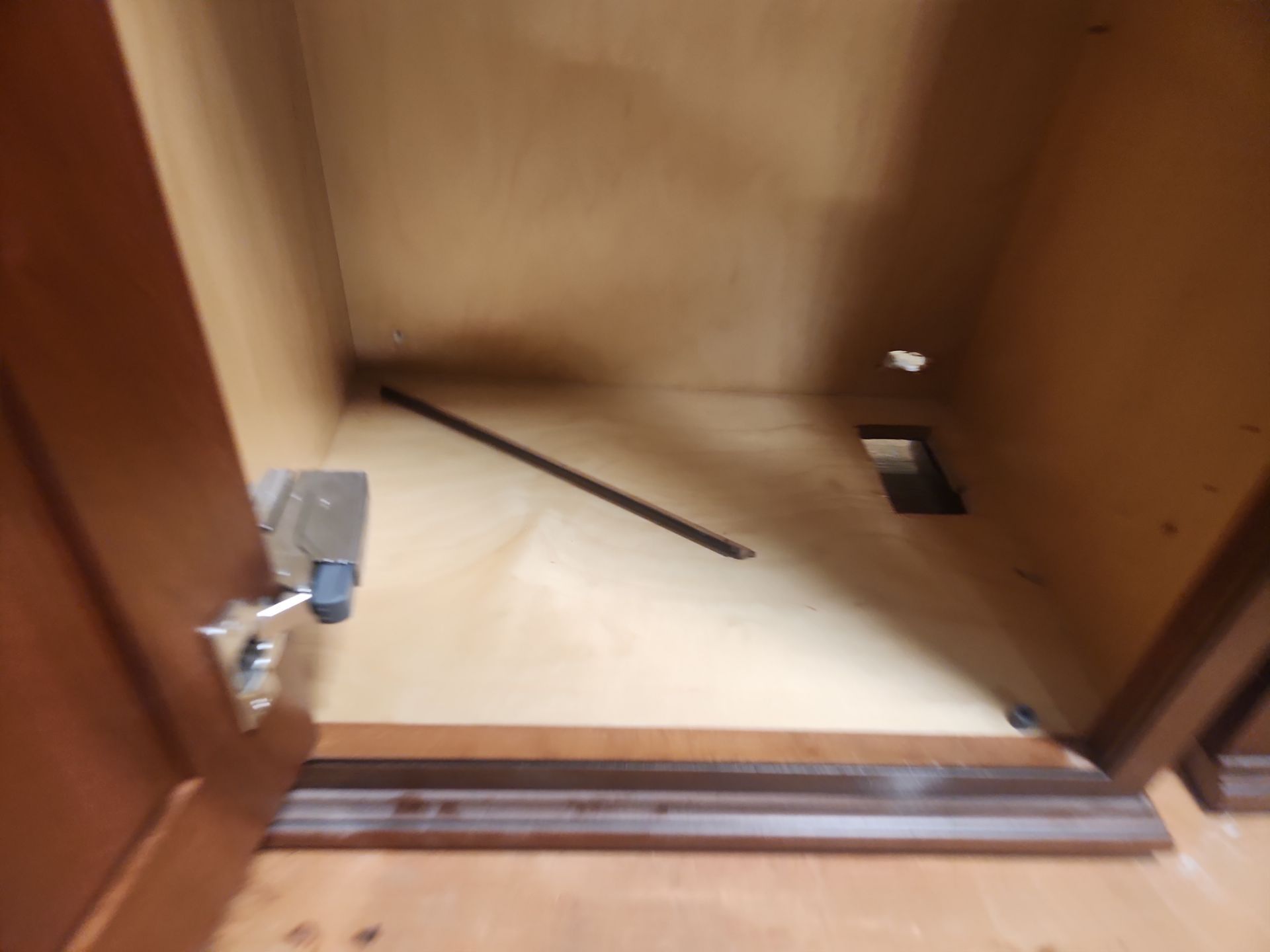 ÒThe ReserveÓ Custom Traditional Wood Butler's Pantry with Sub-Zero Wine Cooler