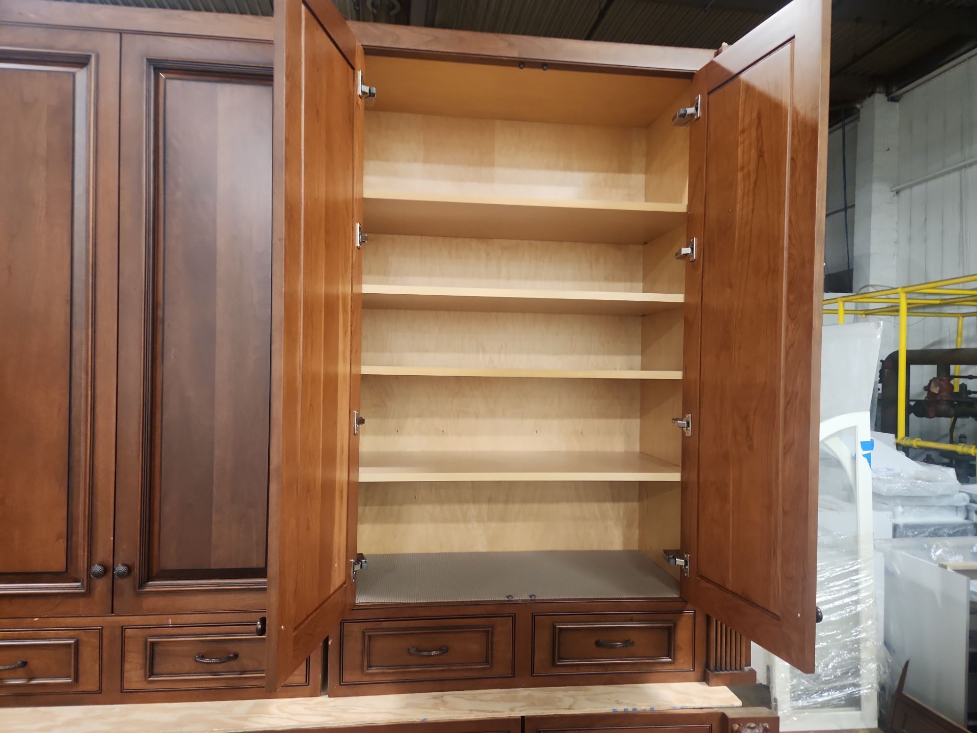 ÒThe ReserveÓ Custom Traditional Wood Butler's Pantry with Sub-Zero Wine Cooler