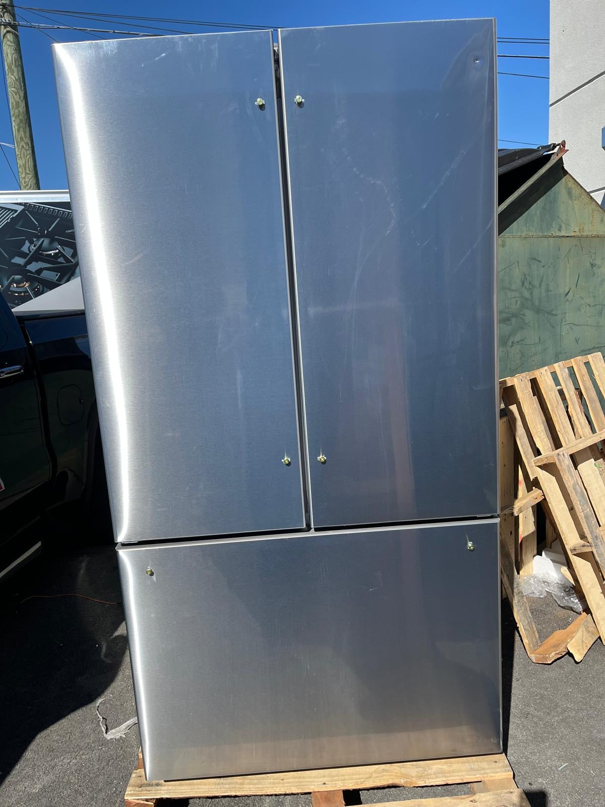 Kucht Professional K748FDS 36" Stainless Steel French Door Refrigerator