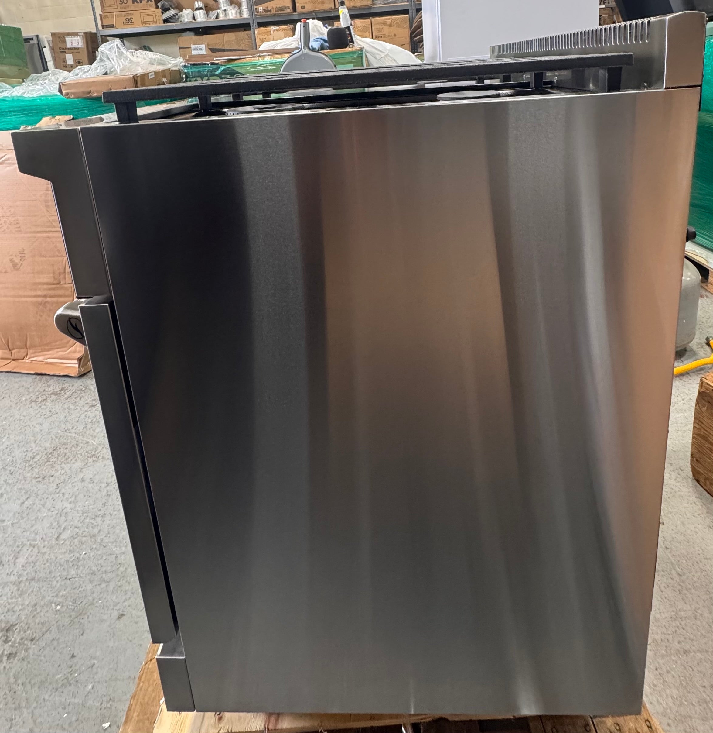 Kucht Professional KFX300 30" Stainless Steel Gas Range with Black Knobs