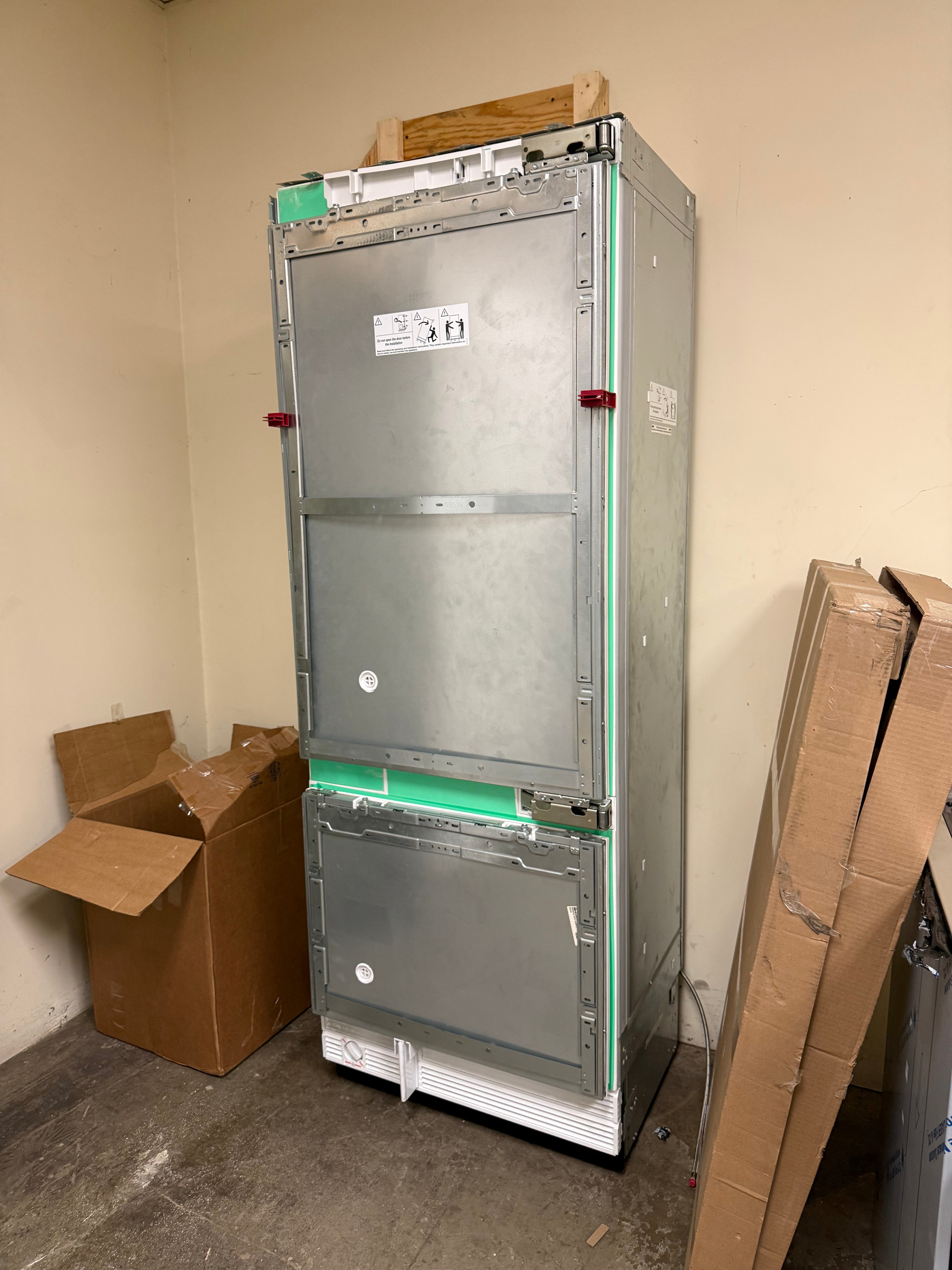 Miele Certified KF 2801 Vi 30" Panel Ready Bottom Freezer Refrigerator
