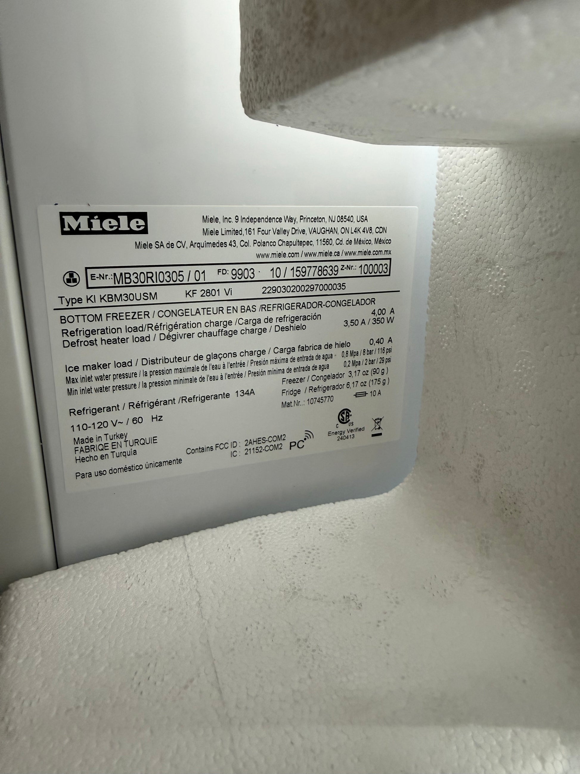 Miele Certified KF 2801 Vi 30" Panel Ready Bottom Freezer Refrigerator