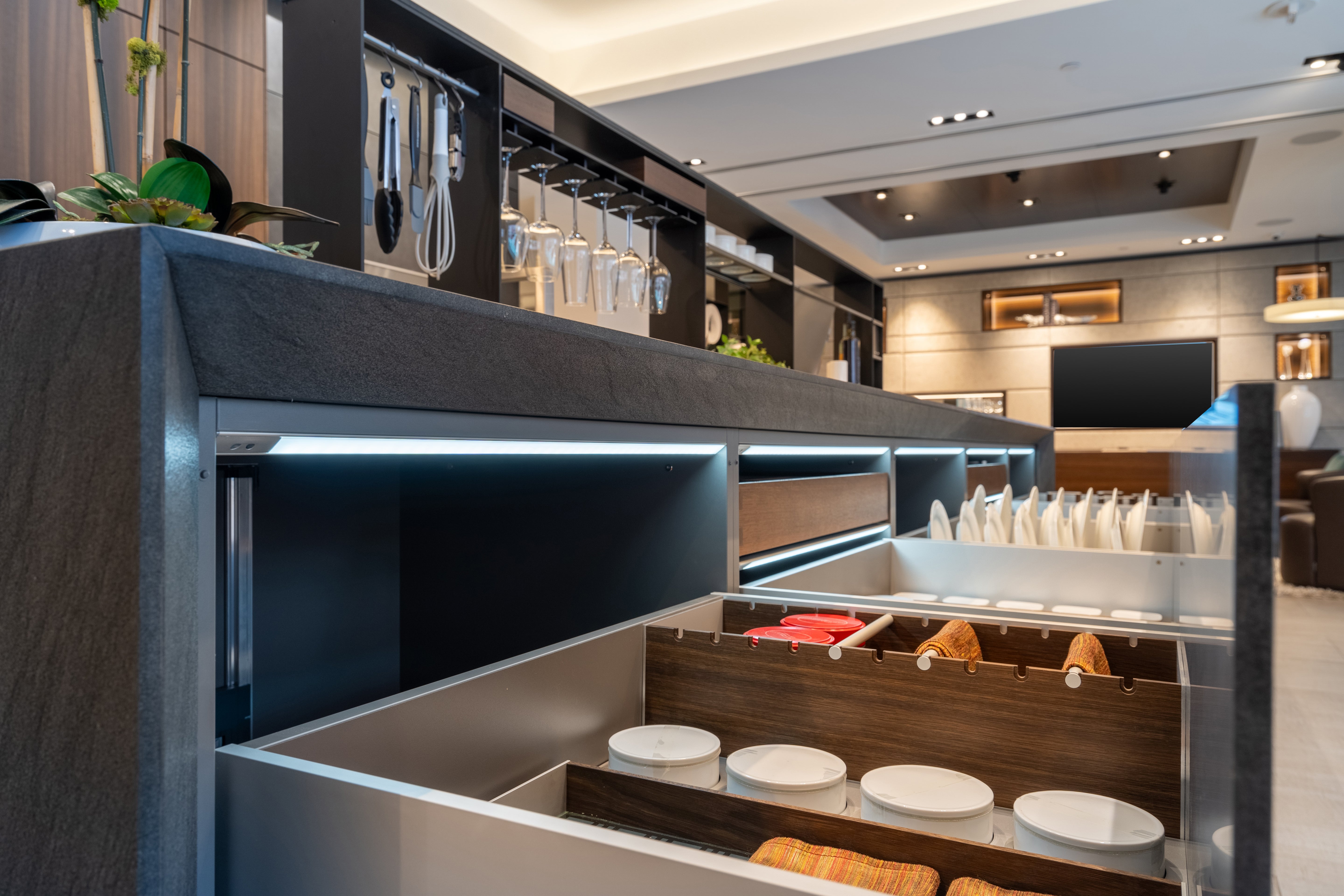 eggersmann Glance Glass and Carbono Stone Island Modern Smoked Oak Kitchen with Gaggenau Appliances