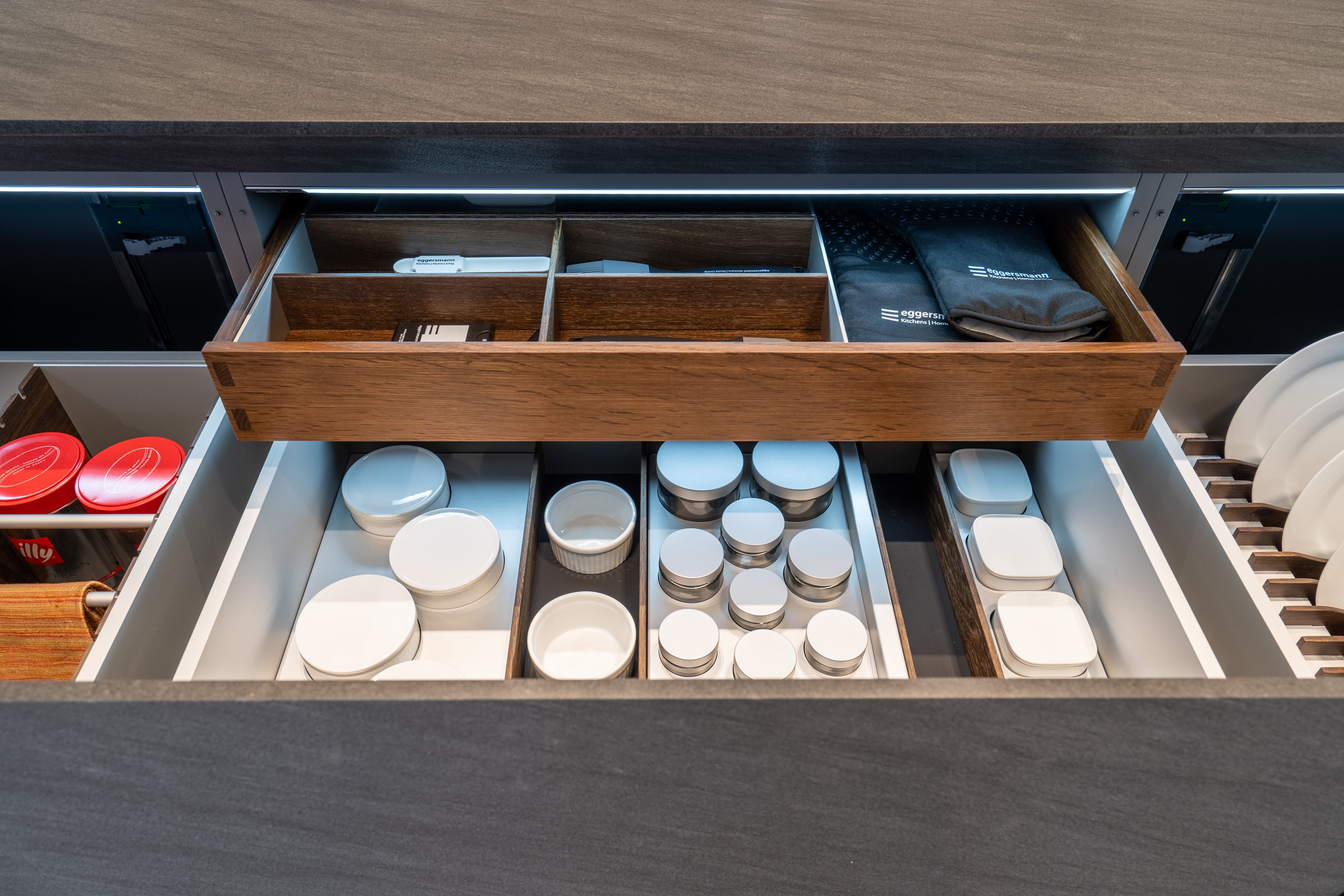 eggersmann Glance Glass and Carbono Stone Island Modern Smoked Oak Kitchen with Gaggenau Appliances