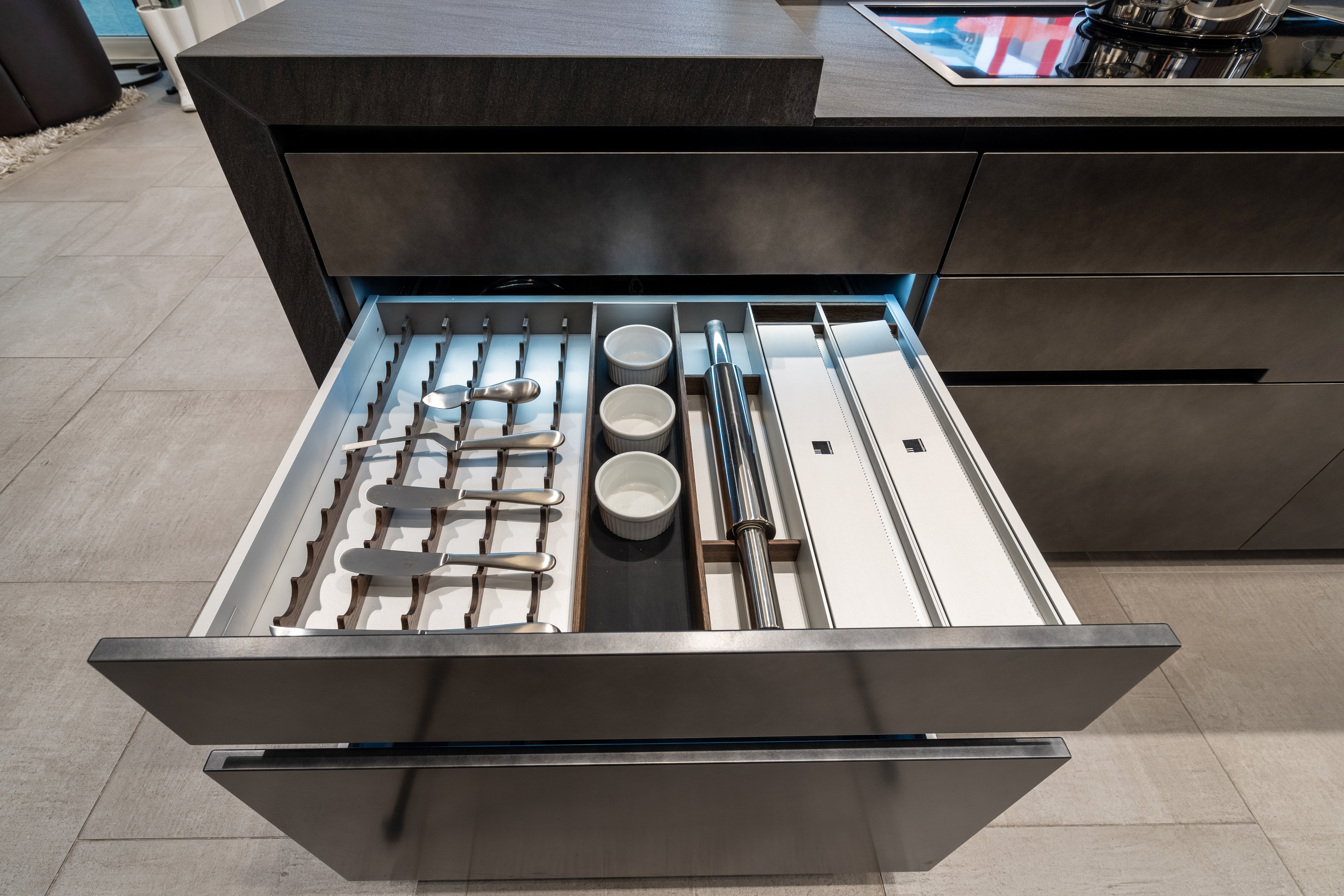 eggersmann Glance Glass and Carbono Stone Island Modern Smoked Oak Kitchen with Gaggenau Appliances