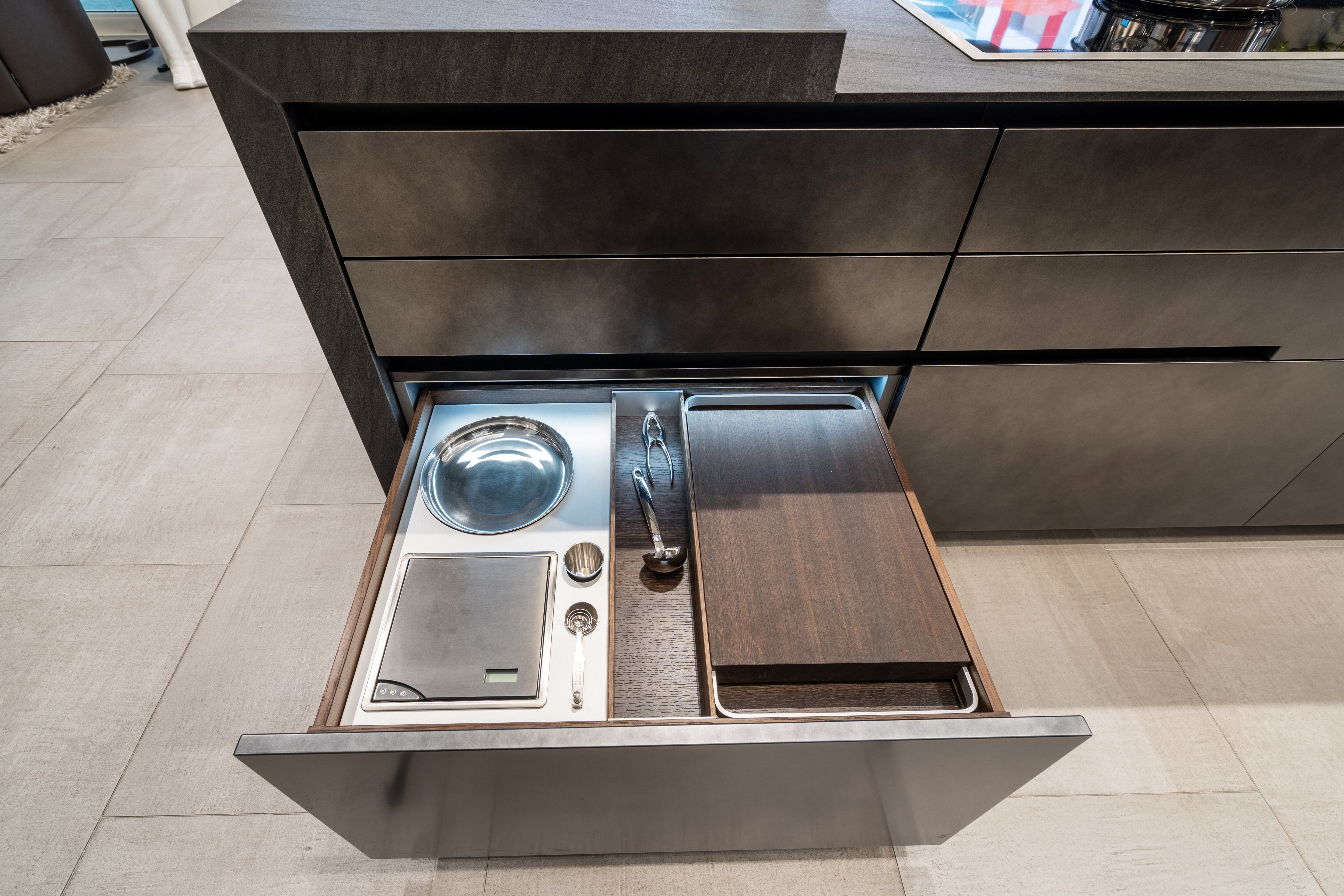 eggersmann Glance Glass and Carbono Stone Island Modern Smoked Oak Kitchen with Gaggenau Appliances