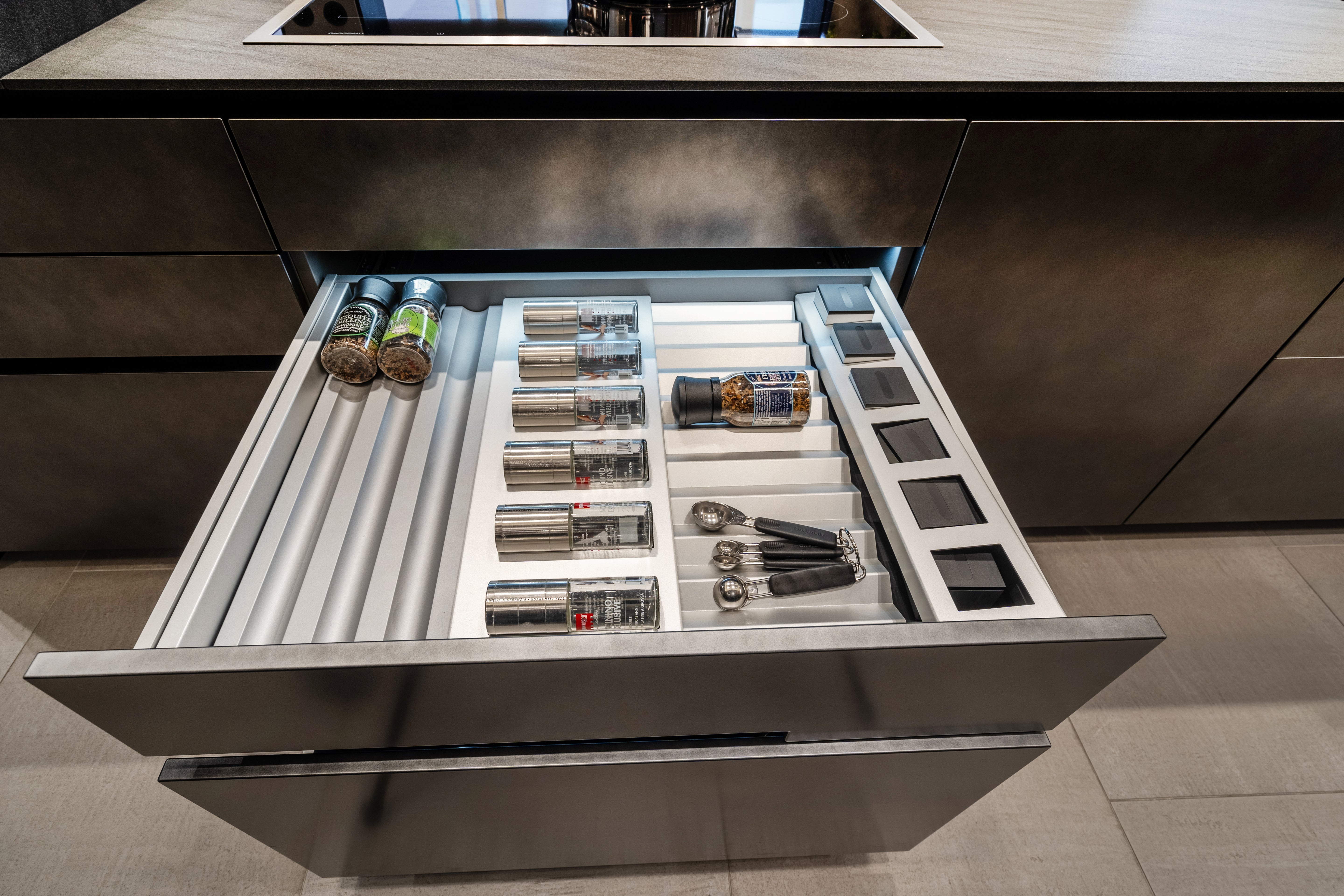 eggersmann Glance Glass and Carbono Stone Island Modern Smoked Oak Kitchen with Gaggenau Appliances