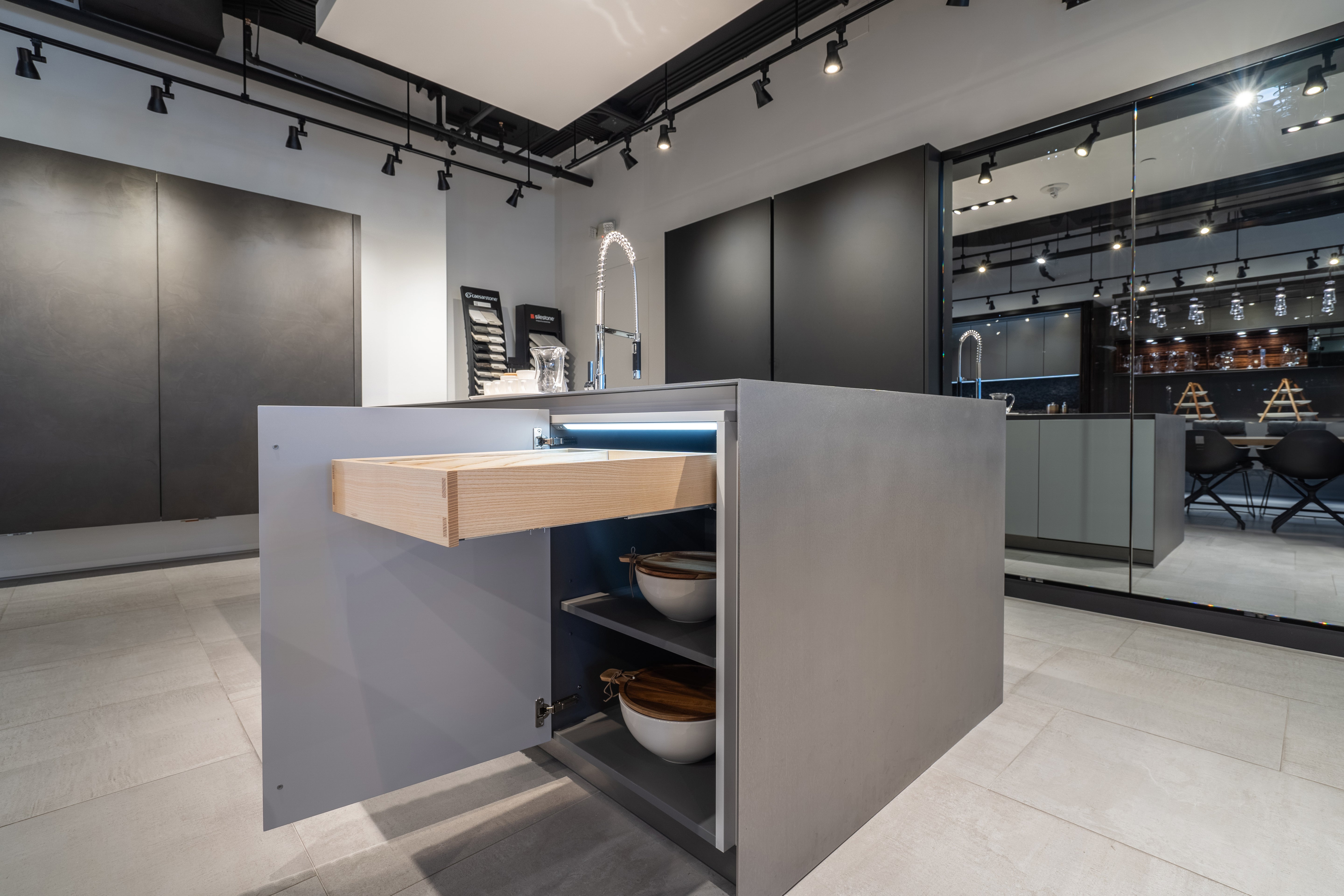 eggersmann Black & Grey Work's Glass Modern Kitchen with Sub-Zero & Wolf Appliances
