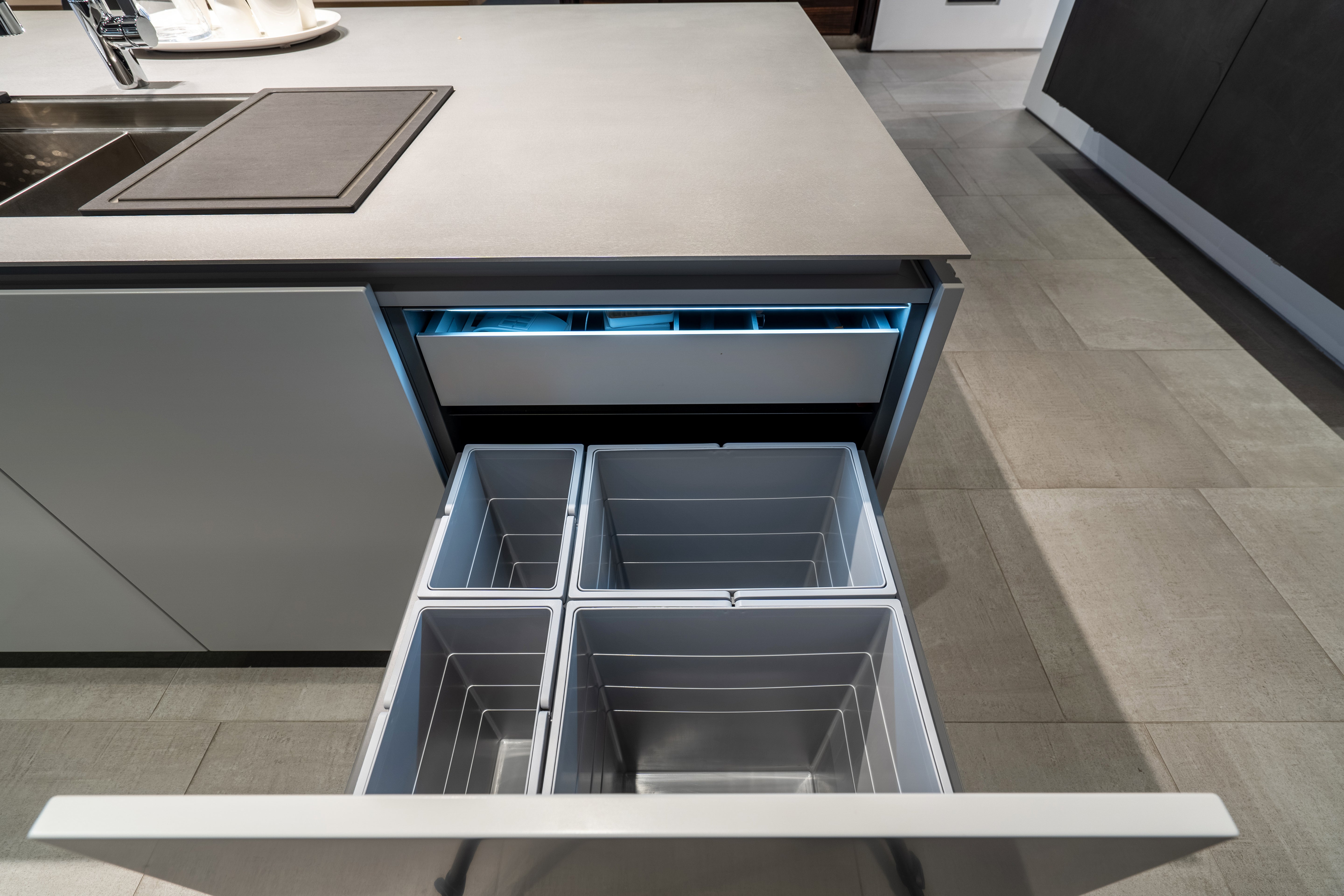 eggersmann Black & Grey Work's Glass Modern Kitchen with Sub-Zero & Wolf Appliances