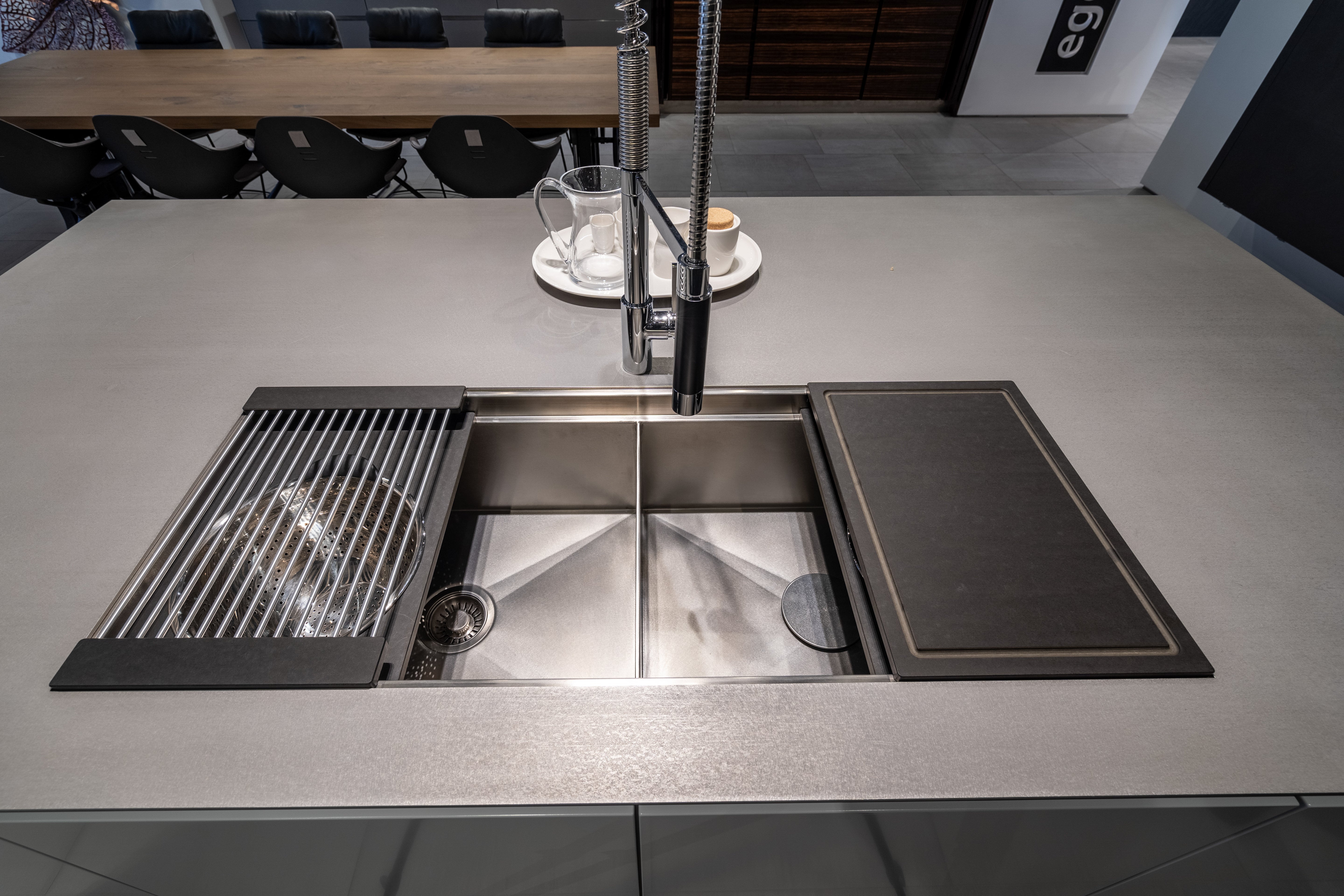 eggersmann Black & Grey Work's Glass Modern Kitchen with Sub-Zero & Wolf Appliances