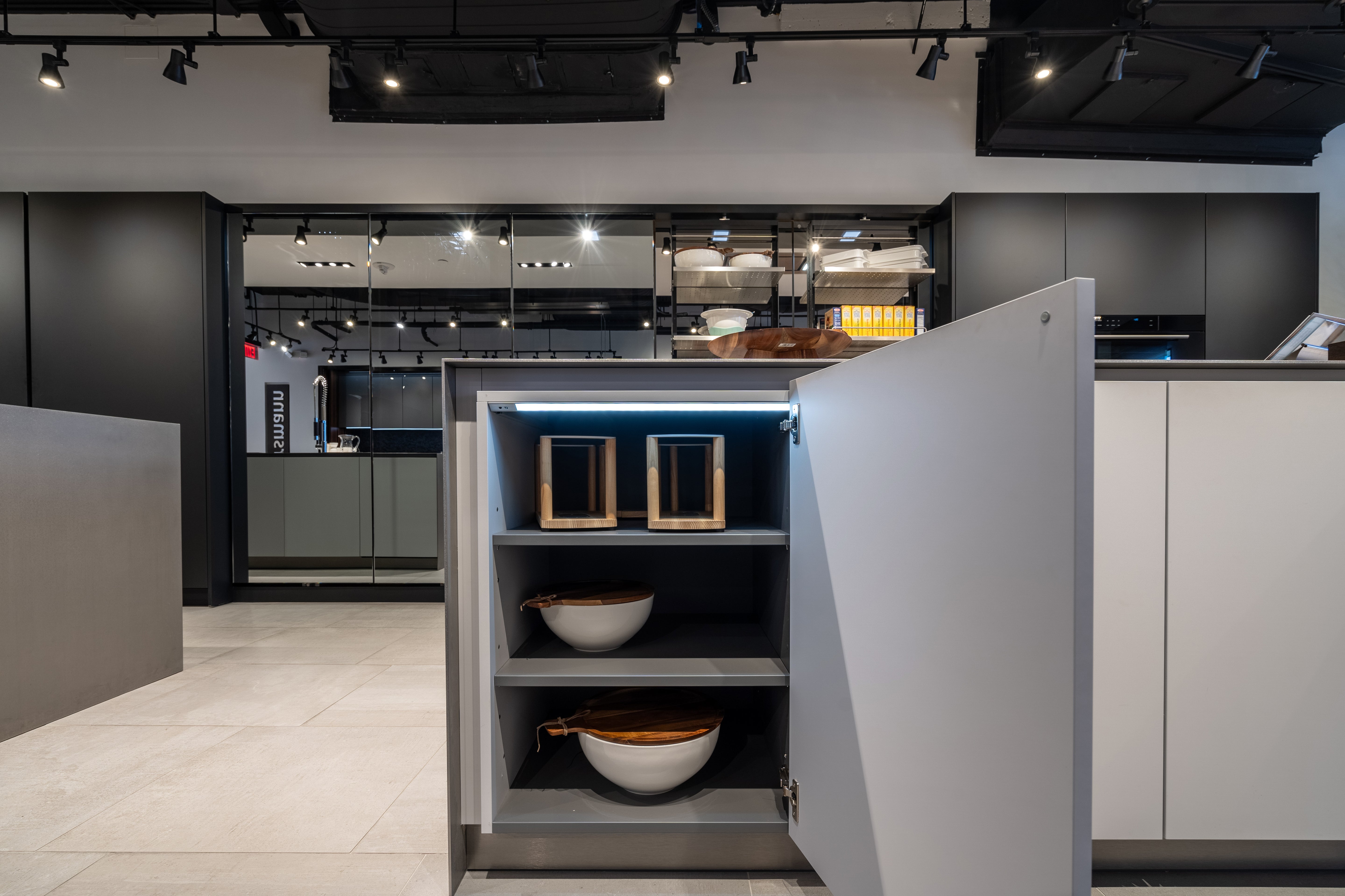 eggersmann Black & Grey Work's Glass Modern Kitchen with Sub-Zero & Wolf Appliances