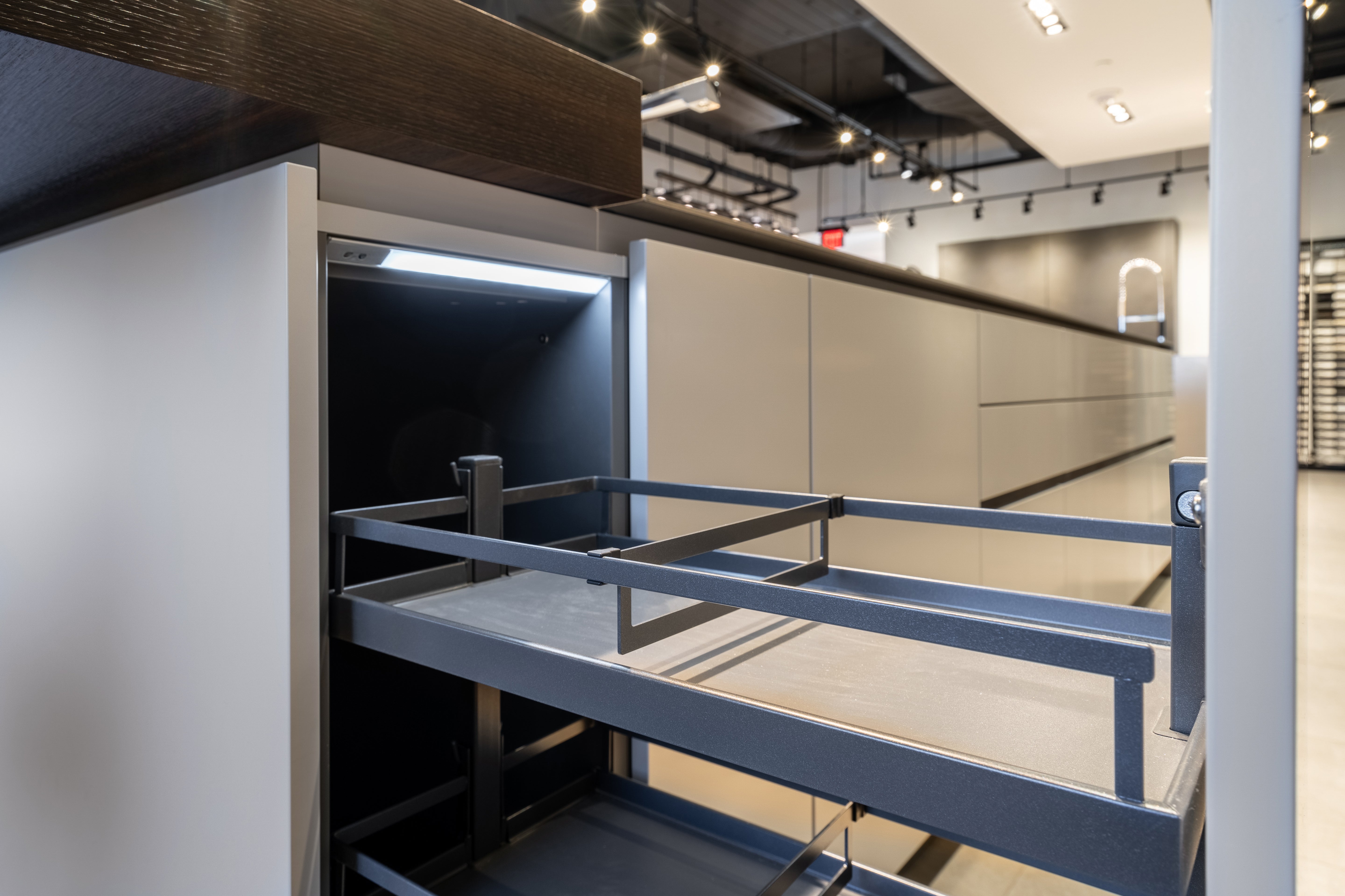 eggersmann Black & Grey Work's Glass Modern Kitchen with Sub-Zero & Wolf Appliances