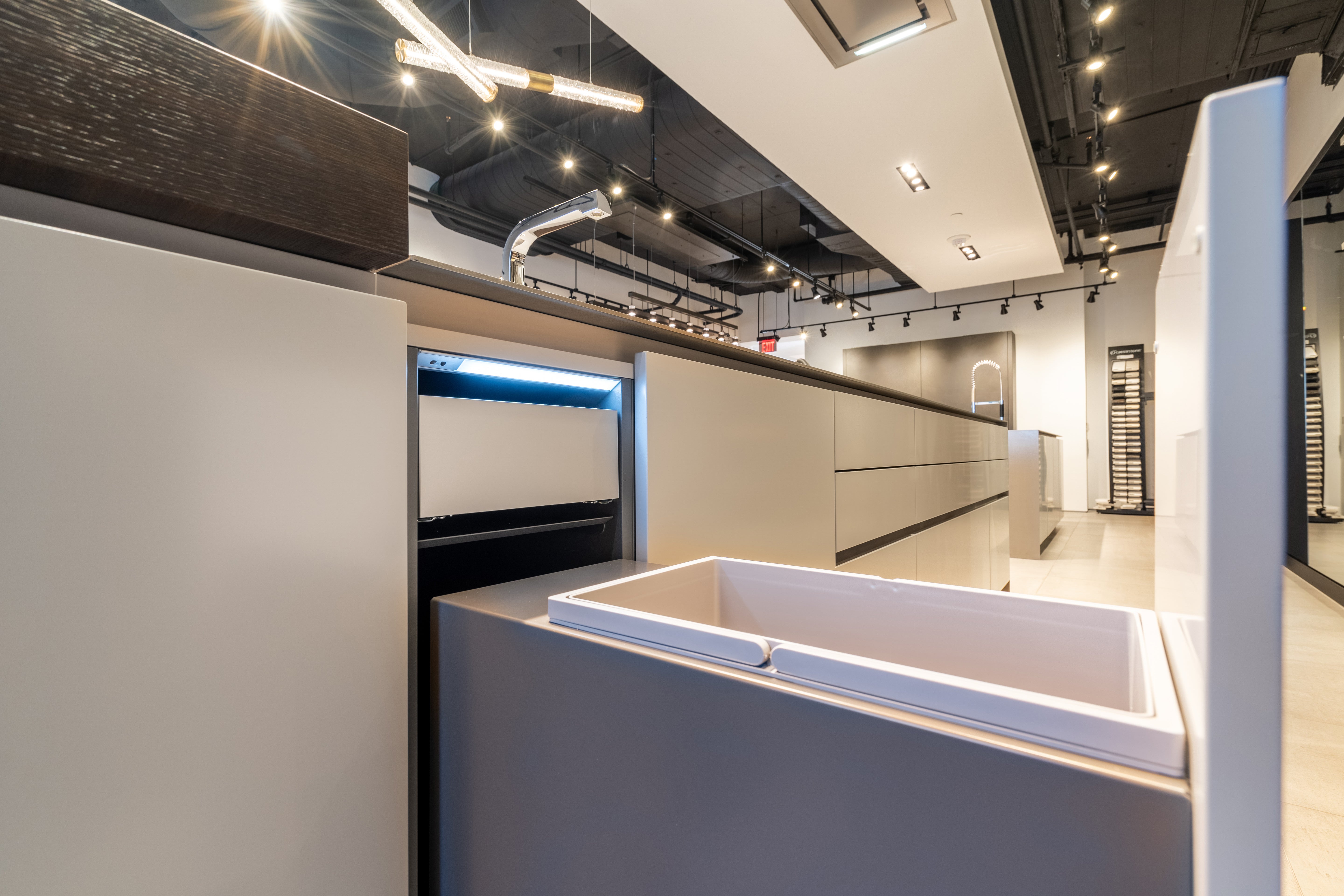 eggersmann Black & Grey Work's Glass Modern Kitchen with Sub-Zero & Wolf Appliances