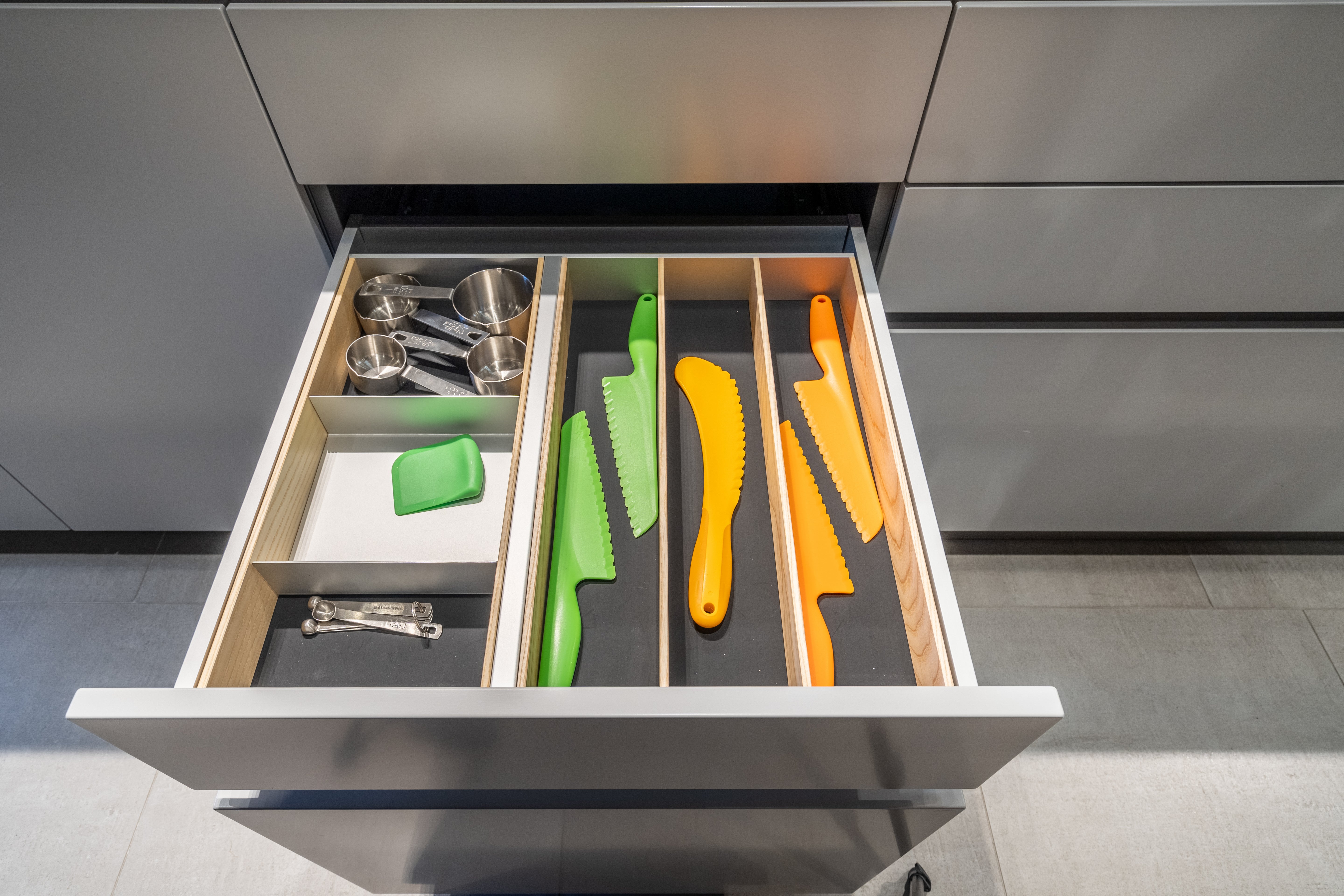 eggersmann Black & Grey Work's Glass Modern Kitchen with Sub-Zero & Wolf Appliances