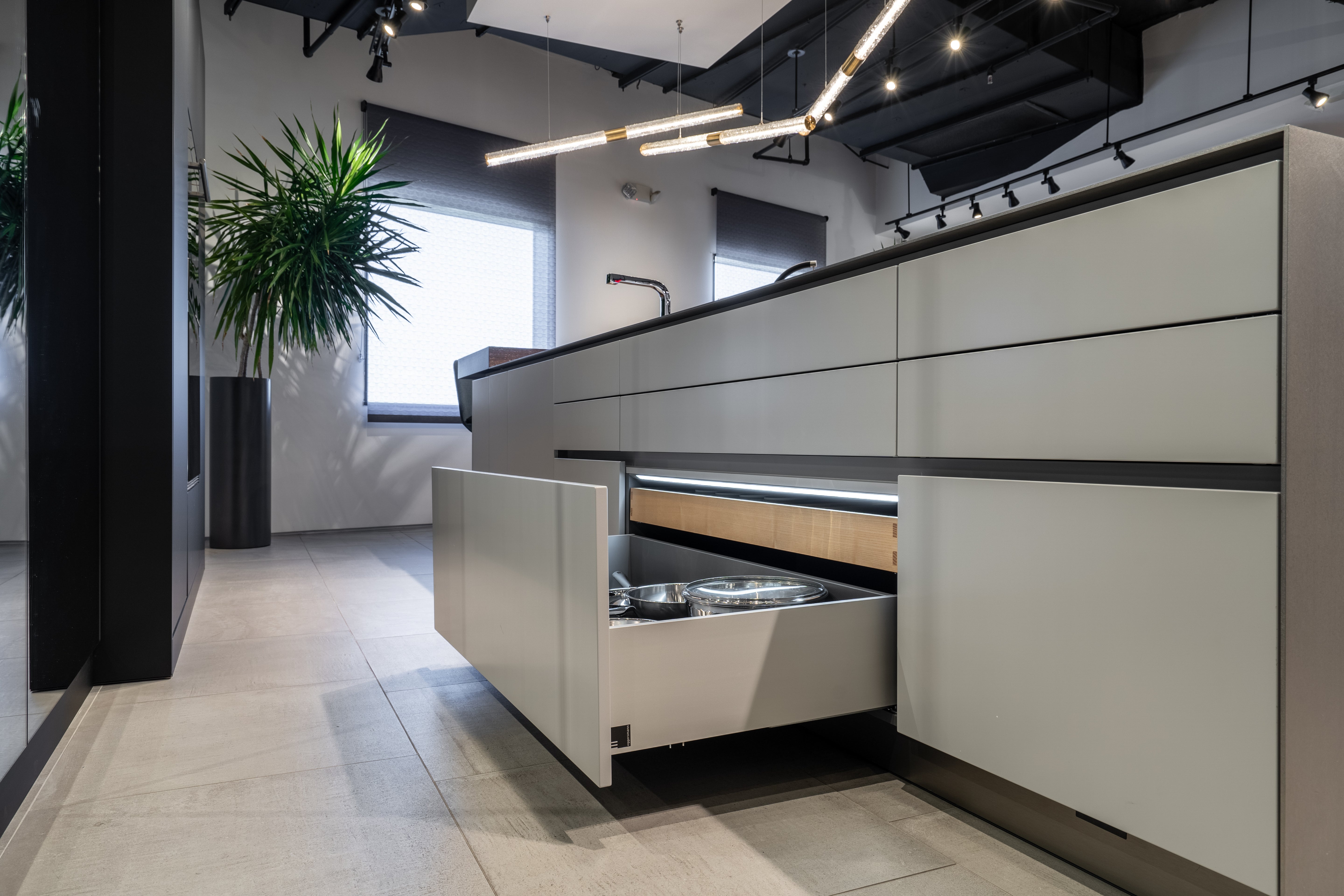 eggersmann Black & Grey Work's Glass Modern Kitchen with Sub-Zero & Wolf Appliances