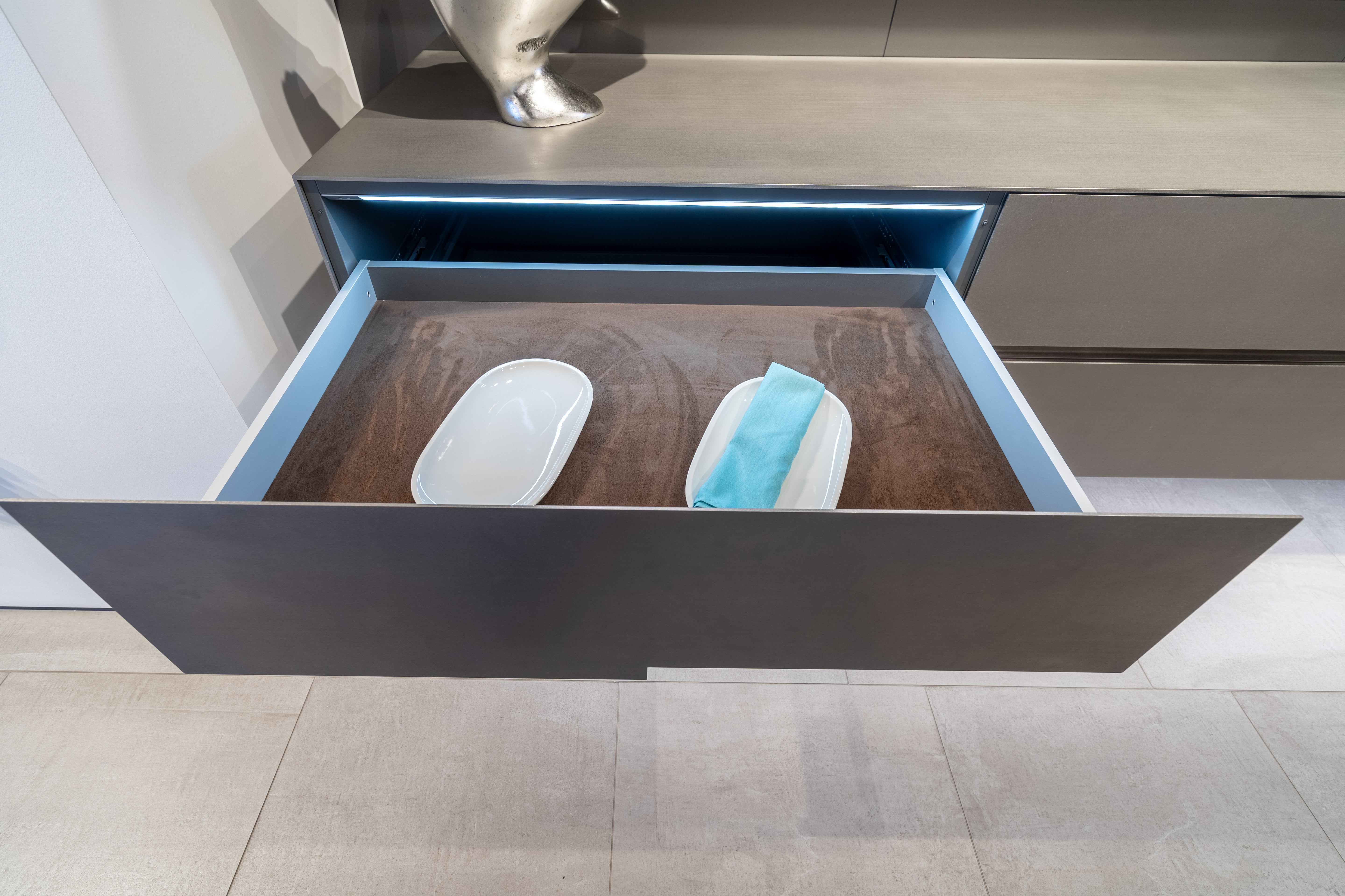 eggersmann Matte and High Gloss Modern Bar with Makassar Accents and Sliding Mirror Door