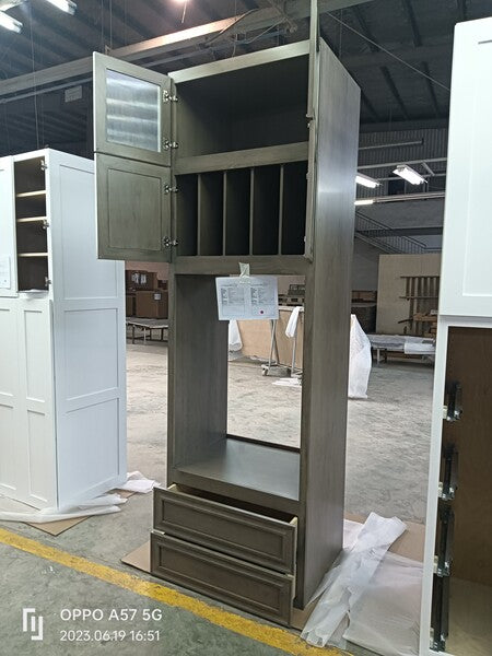 Alder Wood Traditional New In Box Kitchen