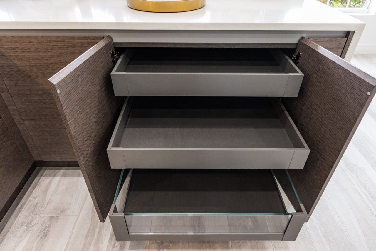 Irpinia Modern Glossy Grey & Matte Wood Veneer Butler's Pantry with Miele Appliances