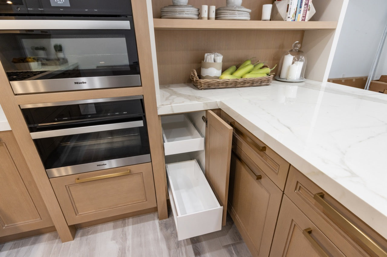 Irpinia Transitional White & Oak Kitchen with Miele Appliances