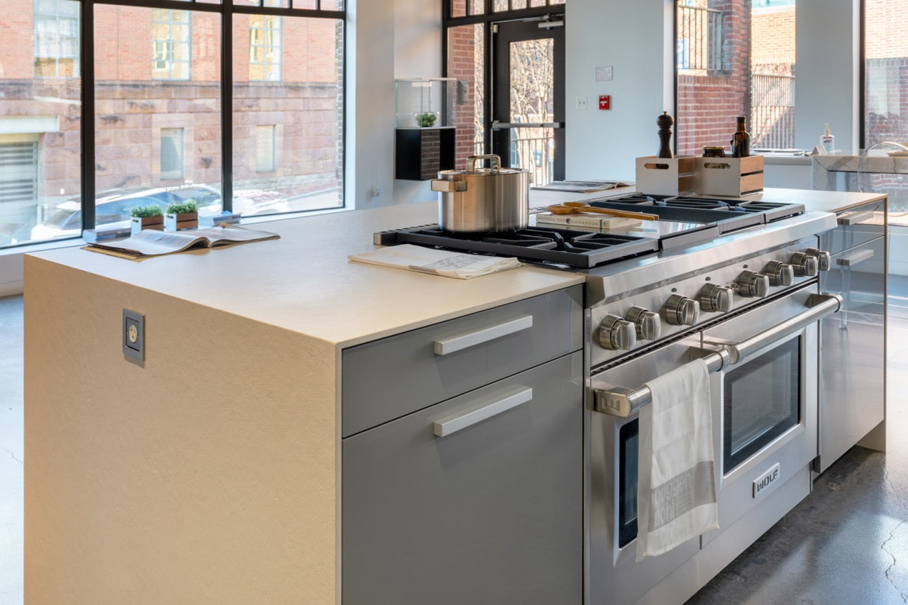 Poggenpohl Artesio Modern Grey & Wood Veneer Kitchen with Wolf & Sub-Zero Appliances