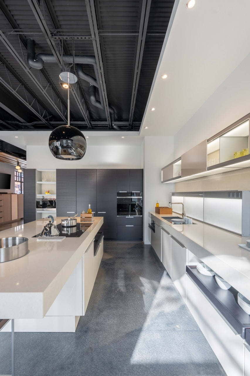 Poggenpohl Plus Modo Modern Black and White Kitchen with Island and Wolf & Sub-Zero Appliances