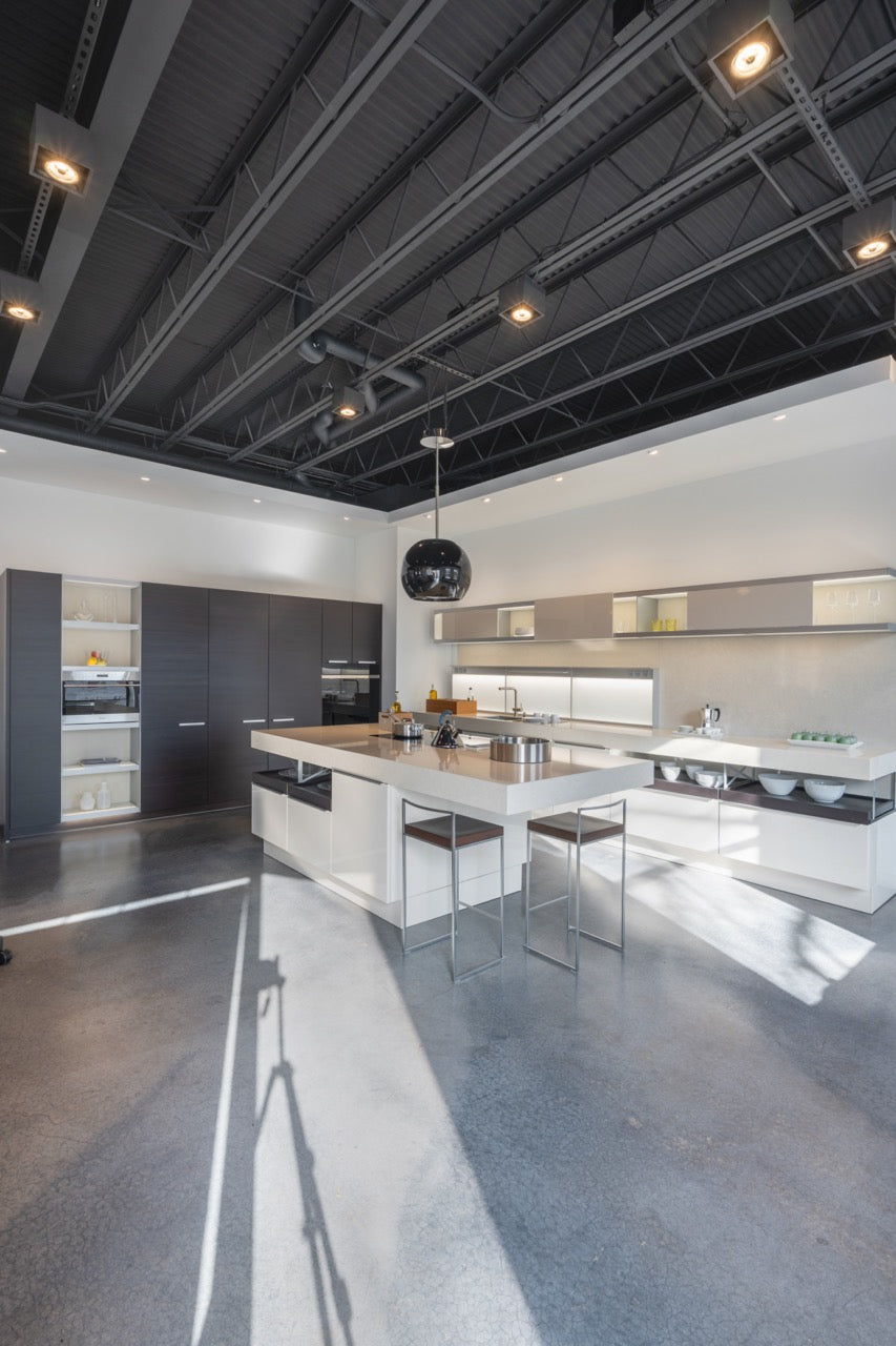 Poggenpohl Plus Modo Modern Black and White Kitchen with Island and Wolf & Sub-Zero Appliances
