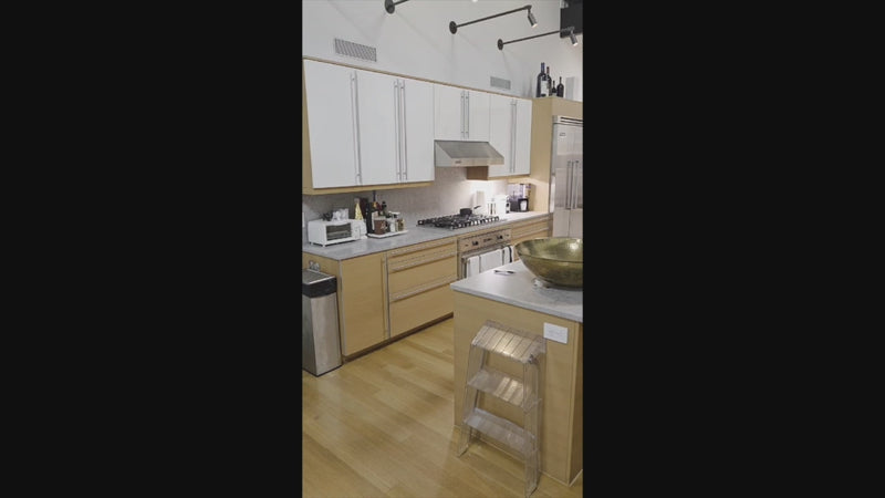 Poggenpohl modern wood veneer kitchen with Viking professional appliances