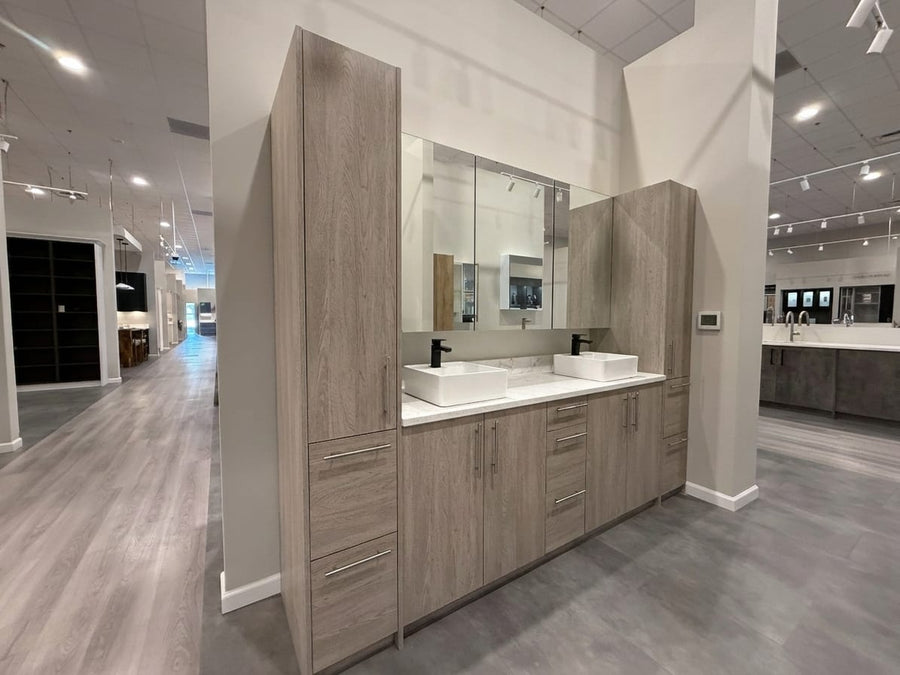 Wren East Hanover bathroom vanity display, photo 4